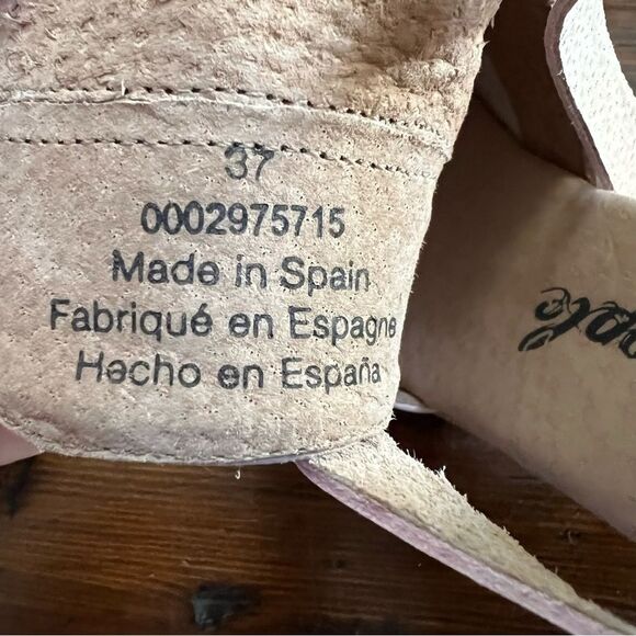 Free People Blush Cedar Clogs Women’s size 37 (6.5) - Picture 9 of 10